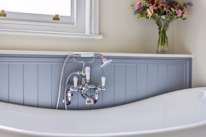 Photo 24- click for photo gallery